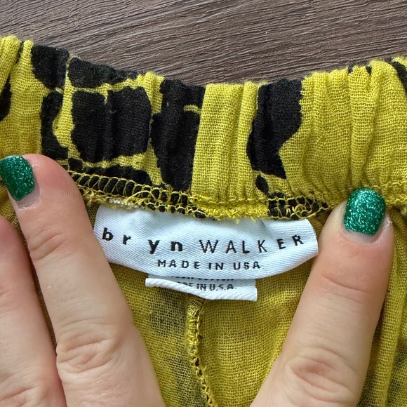 Sold - Picture 3 of 4